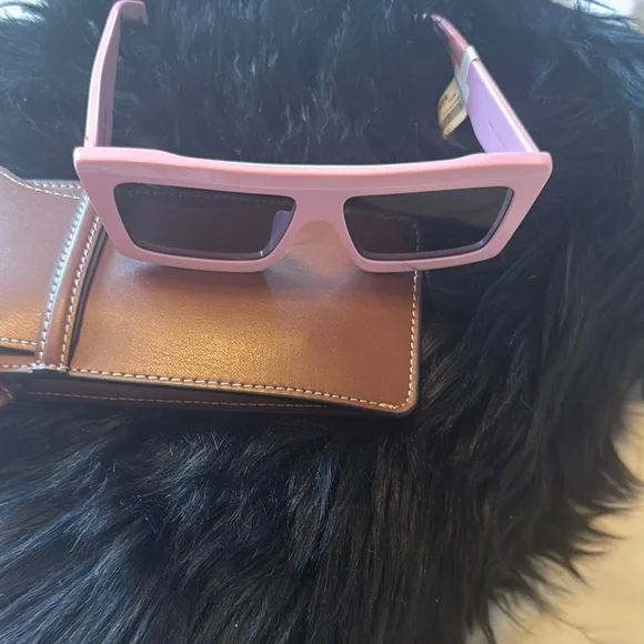 Celine | Accessories | Celine Pink Sunglasses Modern  display picture 2